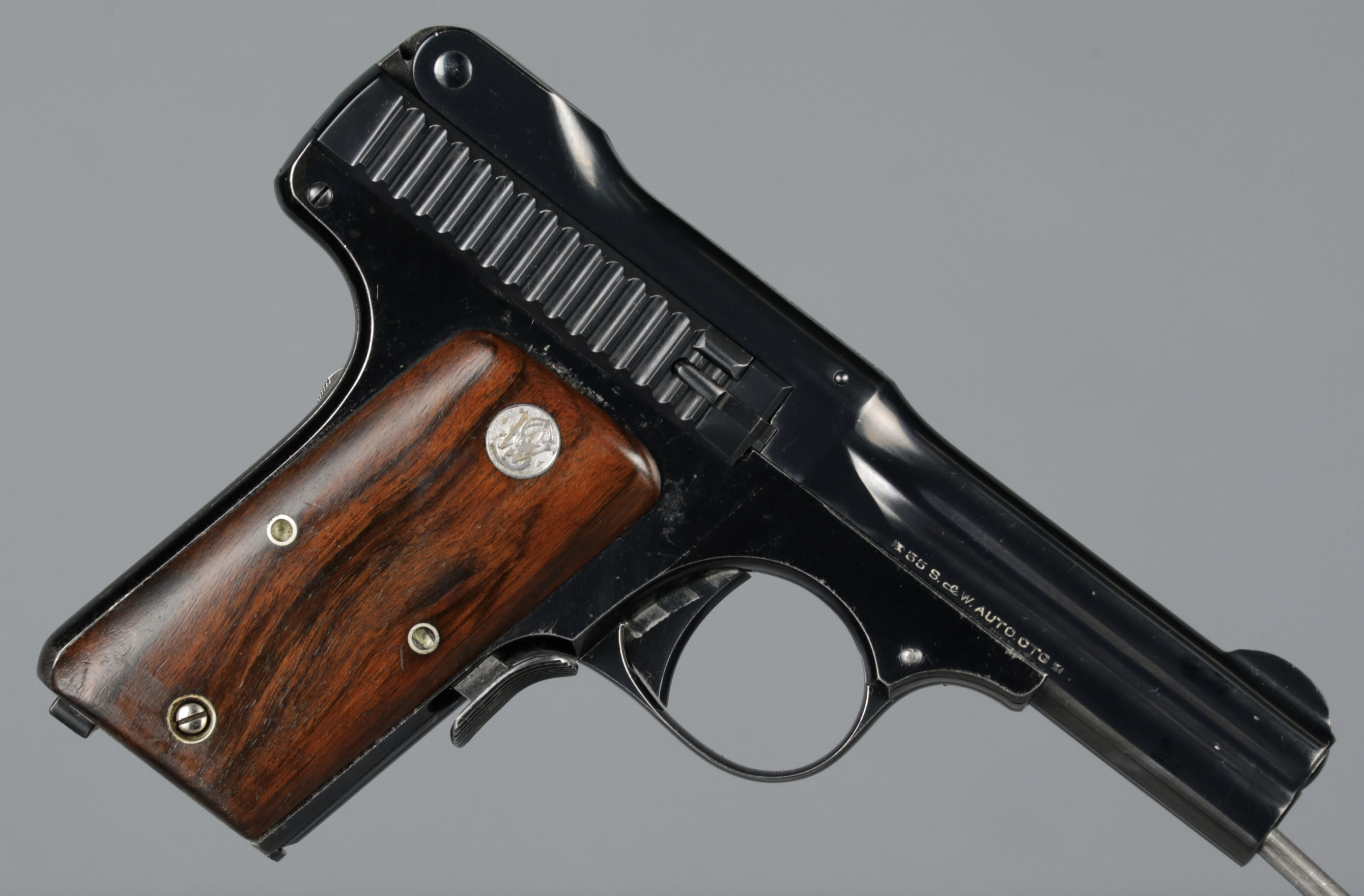 Smith & Wesson Model 1913, right side
