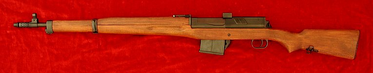 Egyptian Hakim rifle, left side