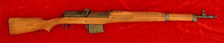 Egyptian Hakim rifle, right side