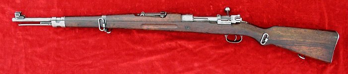 Lithuanian FN 24/30 rifle, left side