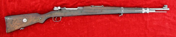 Lithuanian FN 24/30 rifle, right side