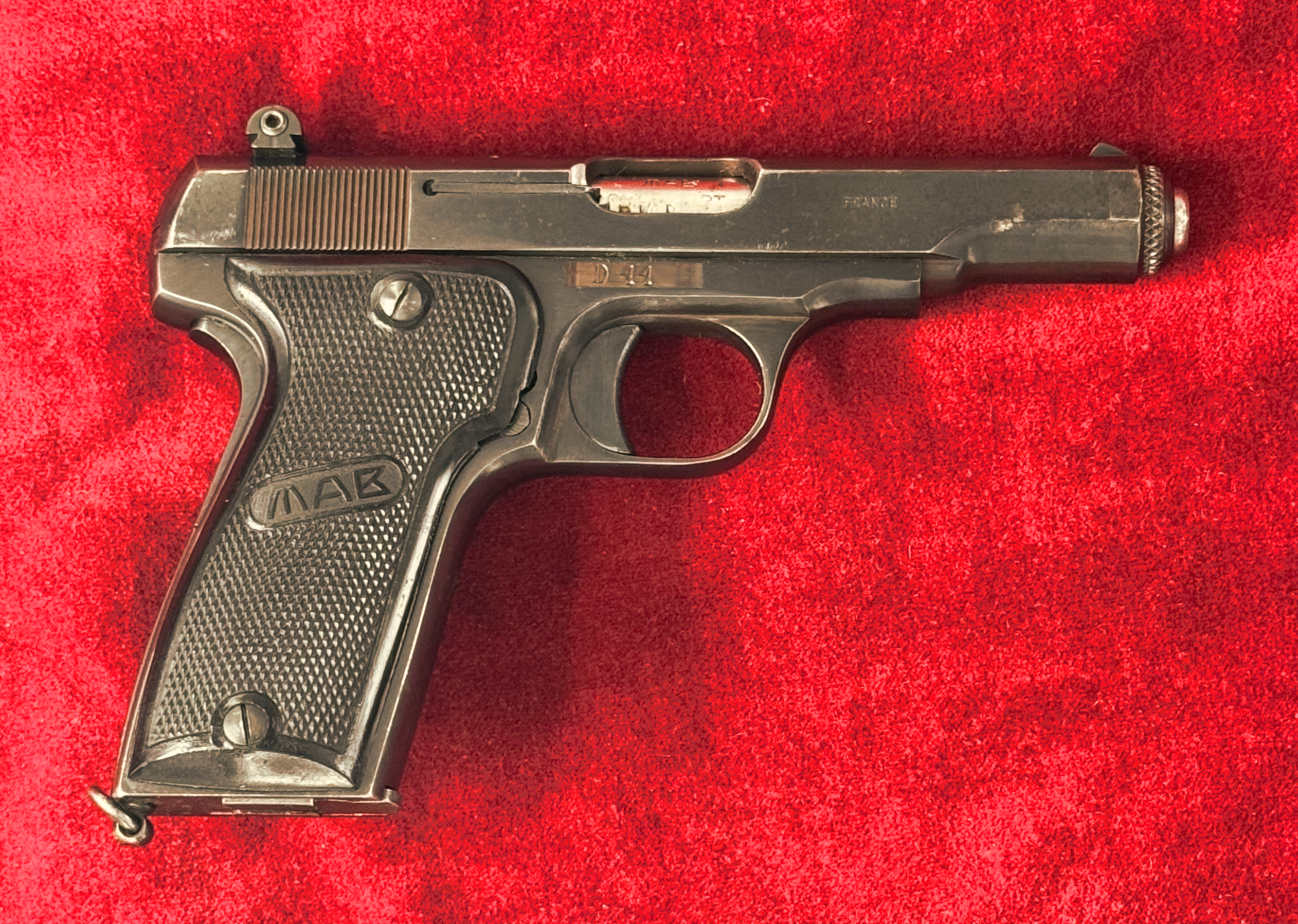 MAB Model D, right side